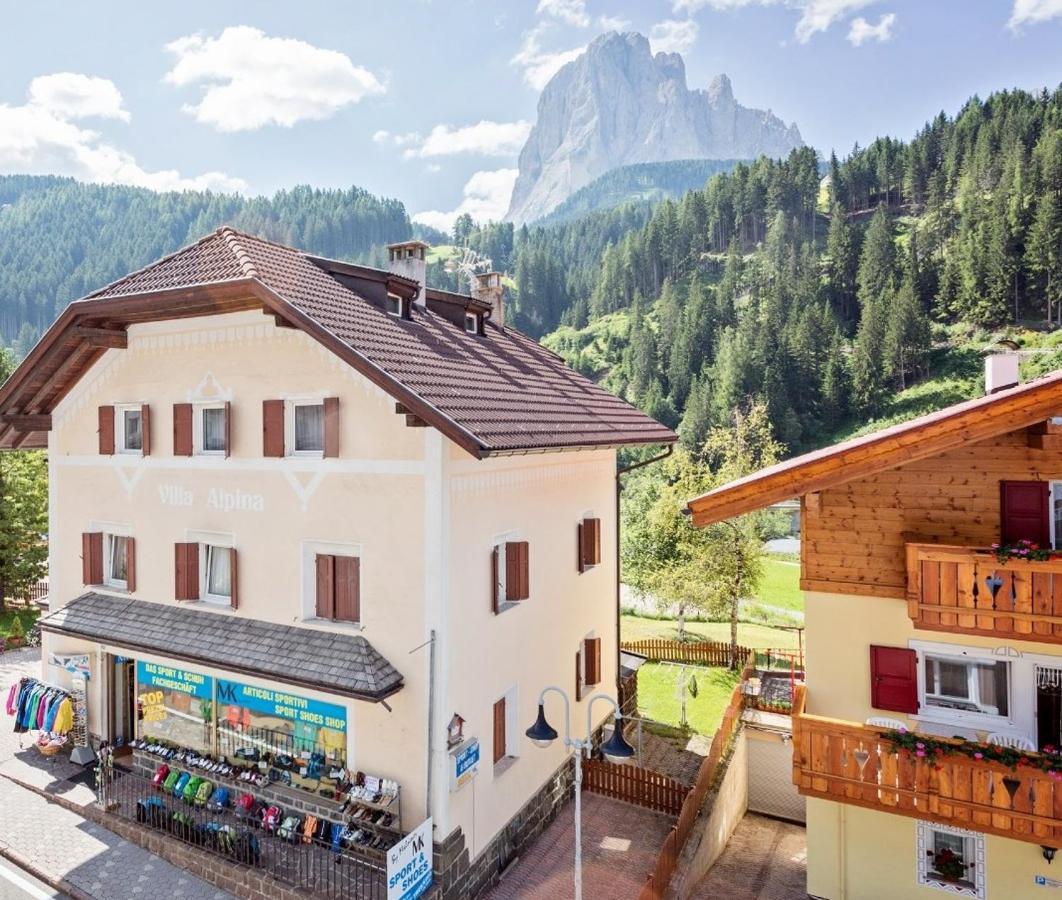 Villa Alpina Apartments Santa Cristina Val Gardena Exterior photo
